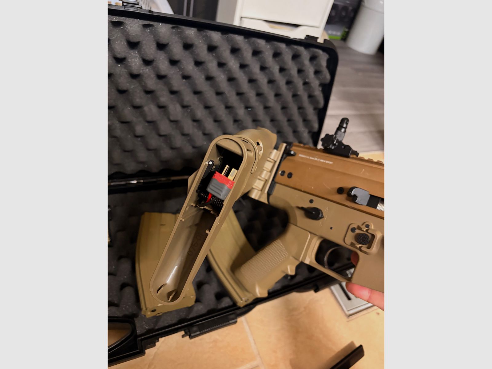 Begadi MK16 Sport / FN Herstal SCAR-L Upgrade S-AEG + mucho accesorio