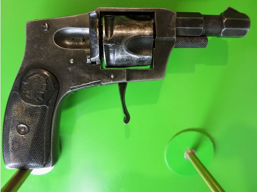 Friedrich Pickert, 'Hammerless' Revolver, Arminius Modell 7, Kal. 7,65 mm Browning     #90-