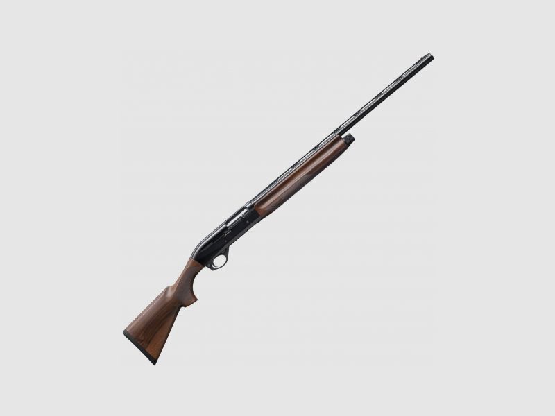 Benelli Montefeltro Compact 20, avec récepteur anodisé noir, est un semi-automatique qui se distingue par sa fiabilité, sa légèreté et ses performances balistiques.