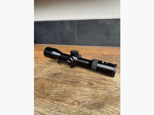 Blaser B2 2-12x50 iC S Zielfernrohr inklusive Blaser Sattelmontage