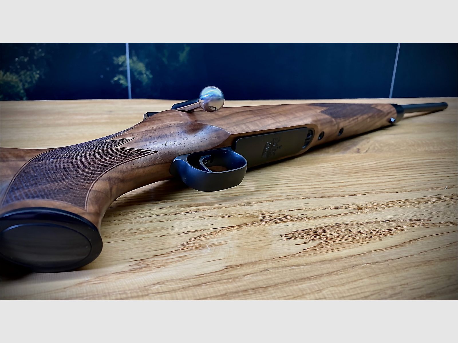 Mauser M03 / Kaliber .300 Win. Mag. / 56cm LL / M15x1 / Schaftholz Klasse 6 SLECHTS 1X BESCHIKBAAR