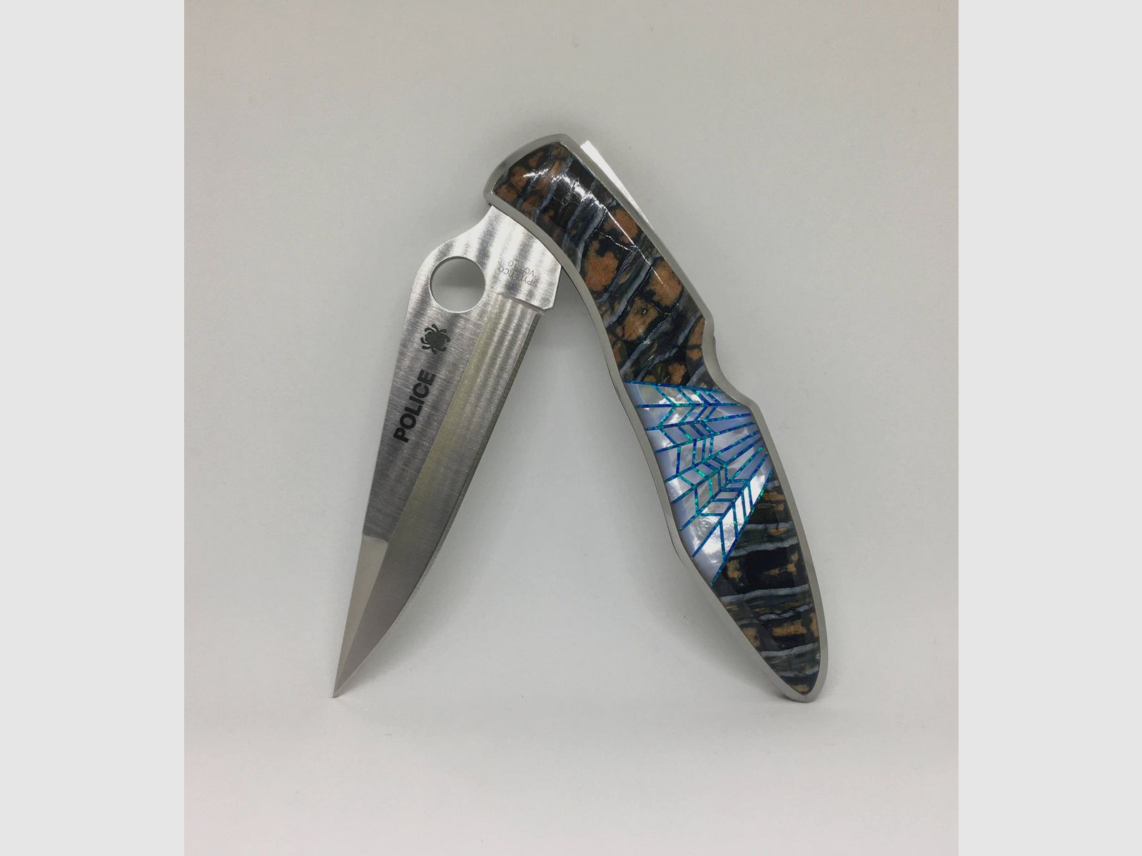 SPYDERCO door SANTA FE STONEWORKS – POLICE BLAUW ZAFFIRO, afbeelding 3 van 4
