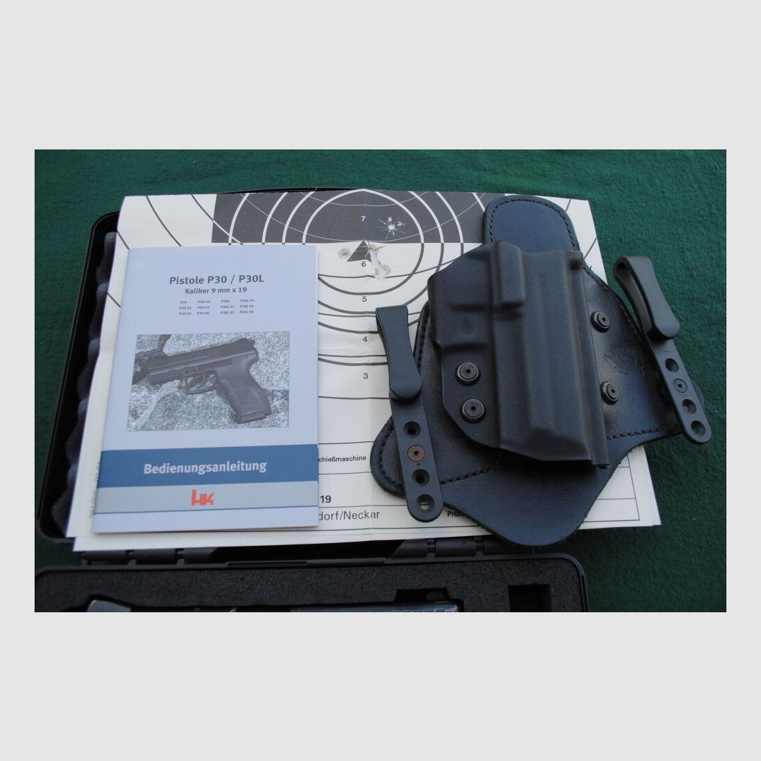 Heckler & Koch P 30L V1, police pistol, complete accessories including holster