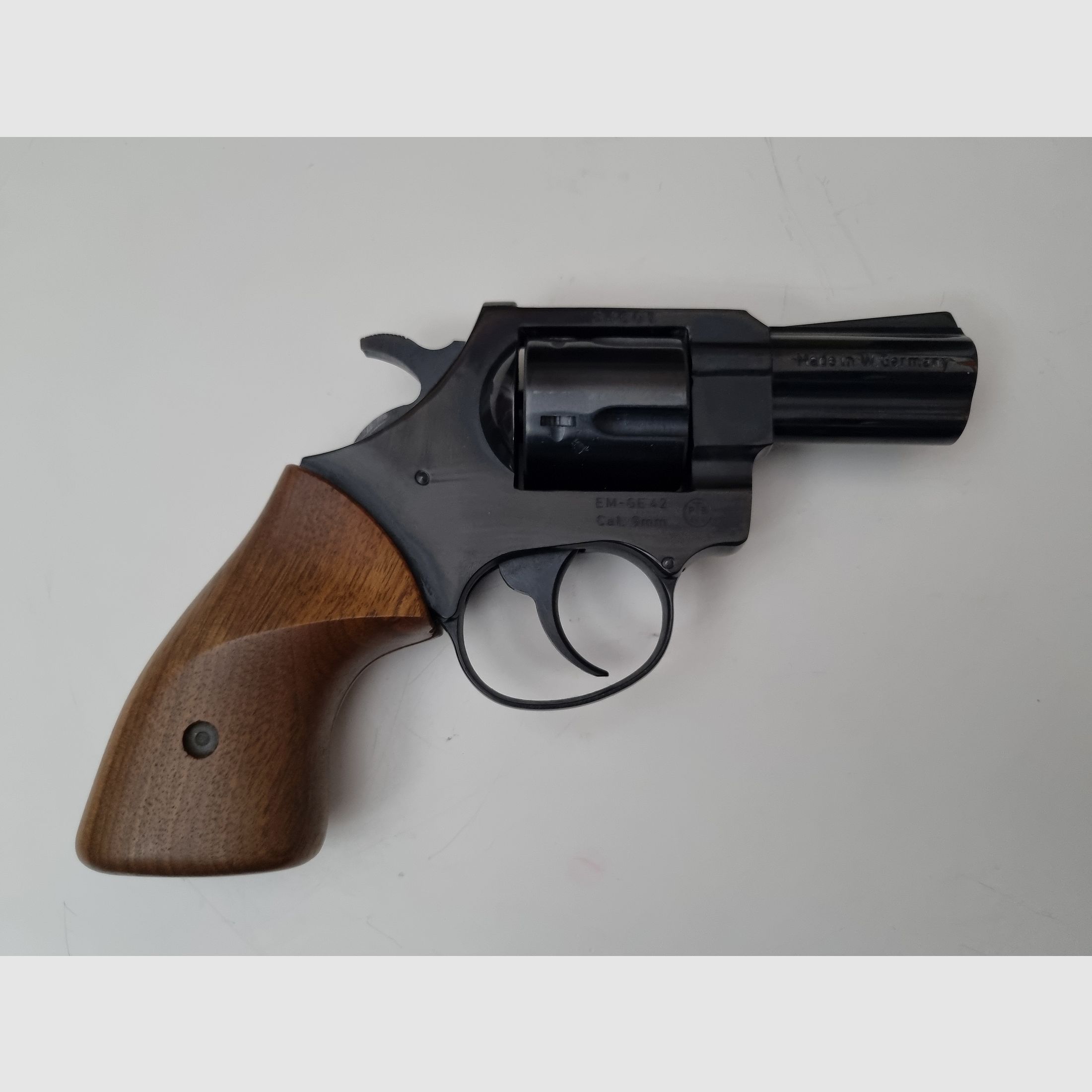 Blank firing revolver EM-GE 42 9mm bang