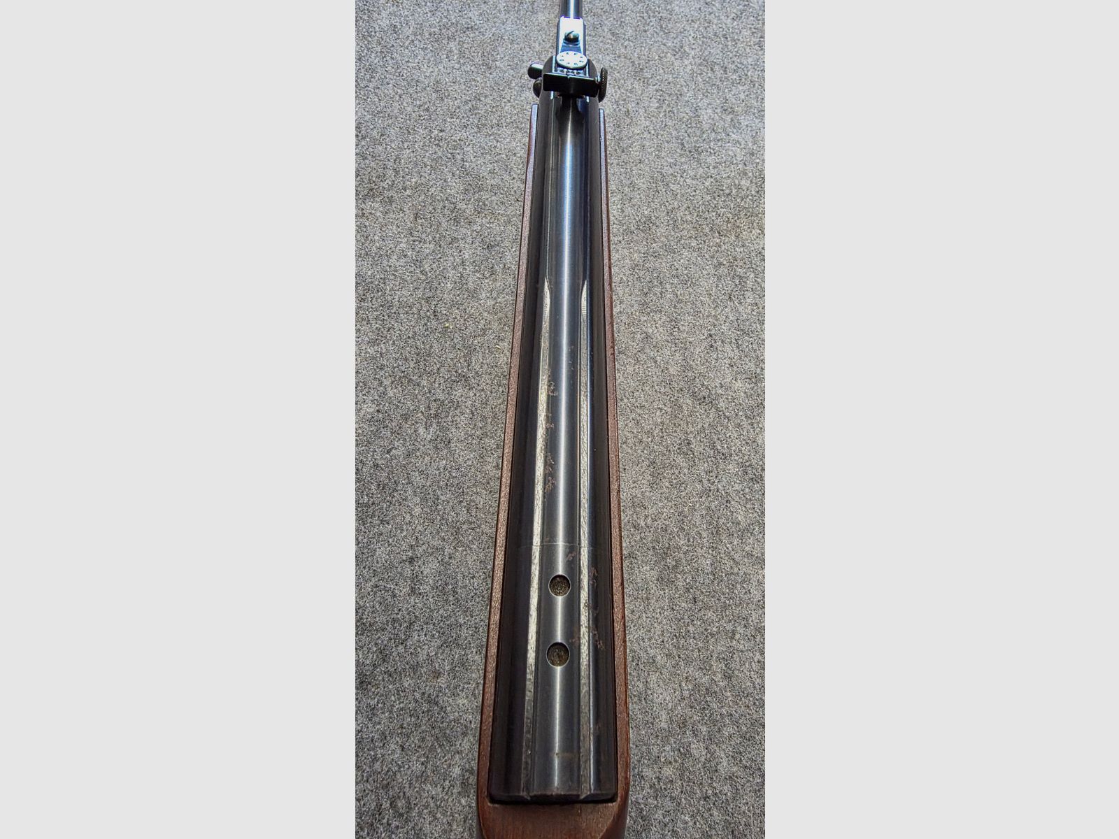 Weihrauch HW 35 z 1970 r. z oznaczeniem F, karabinek łamany, wiatrówka kaliber 4,5 mm HW35