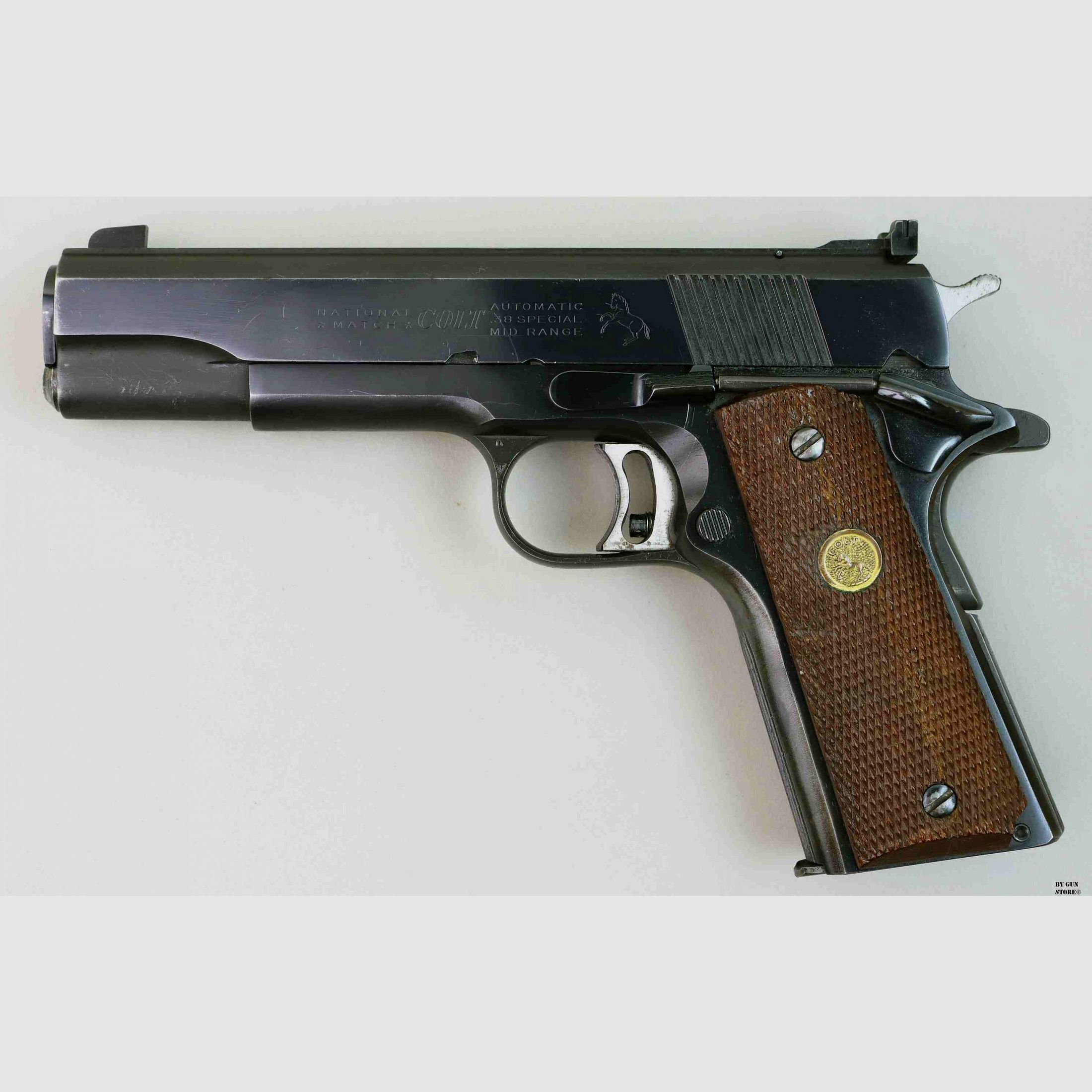 Pistola Colt mod. National Match cal. 38 Special Mid Range (.38 Spl. Wad. Cut.) matr. 1668-MR, immagine 1 di 9