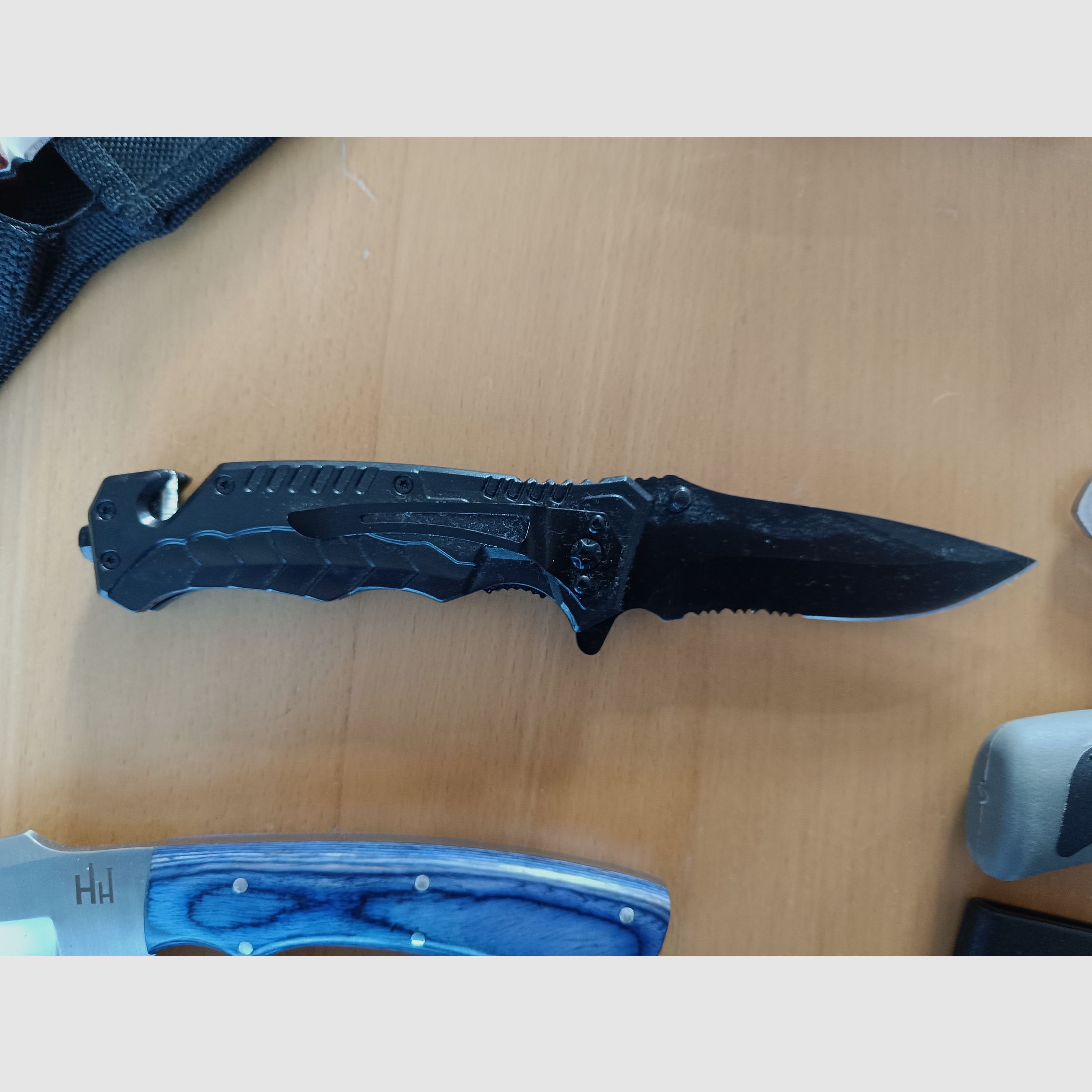 knife collection