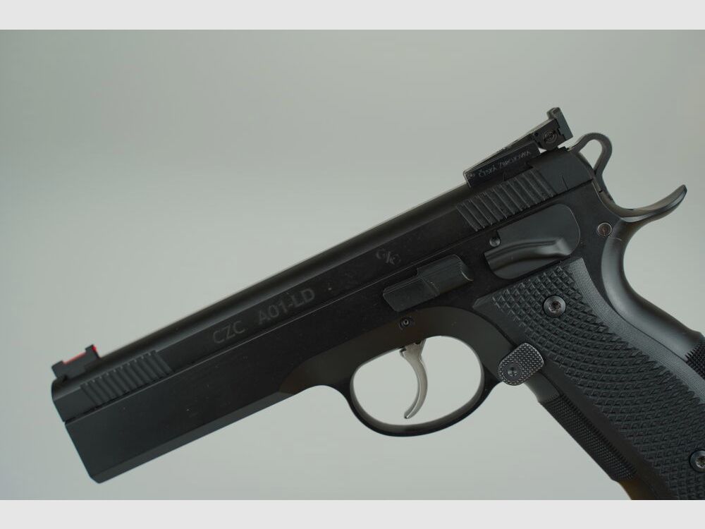 CZC Europe A01 Long Dustcover