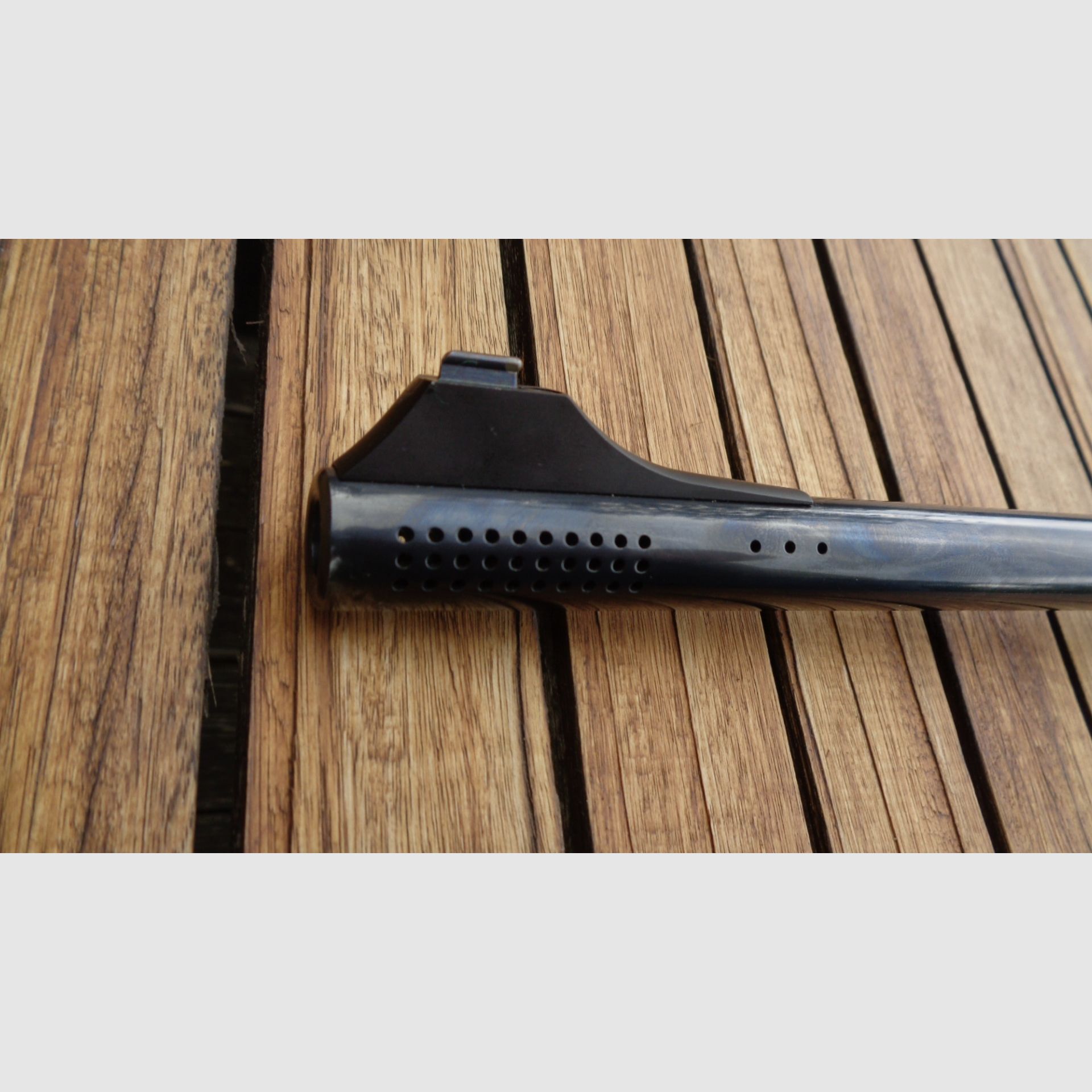 Sauer 202 .375 H&H Europa Luxus E nitriertes Stahlgehäuse Eichenlaub-Gravur ausgesuchtem Nußbaumholz