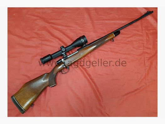 Husqvarna M98 inklusive Zeiss Diatal mit Leuchtpunkt 7x50 .30-06Spring