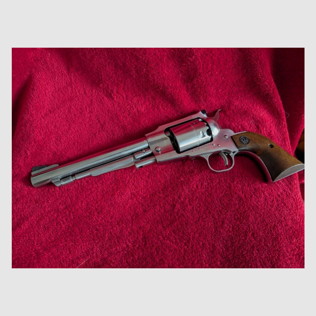 Sturm Ruger Schwarzpulverrevolver Modell Old Army Edelstahl, Kal. .44 BP