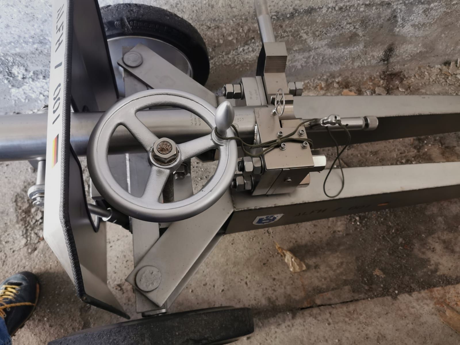 XXL cannone 30 mm in VA, libero da 18 anni