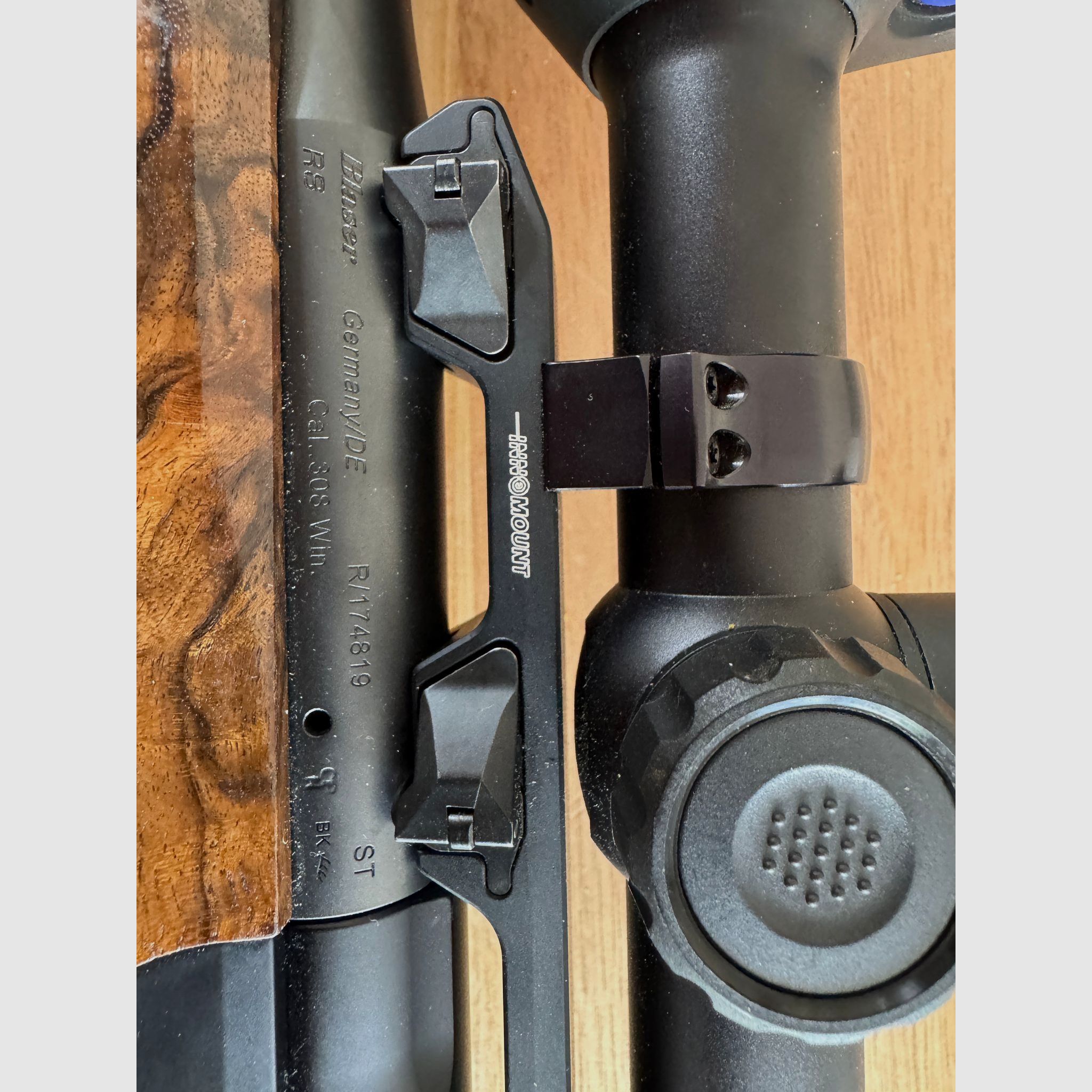 Pulsar Thermion 2 LRF XL60 thermal imaging riflescope with laser rangefinder – excellent condition