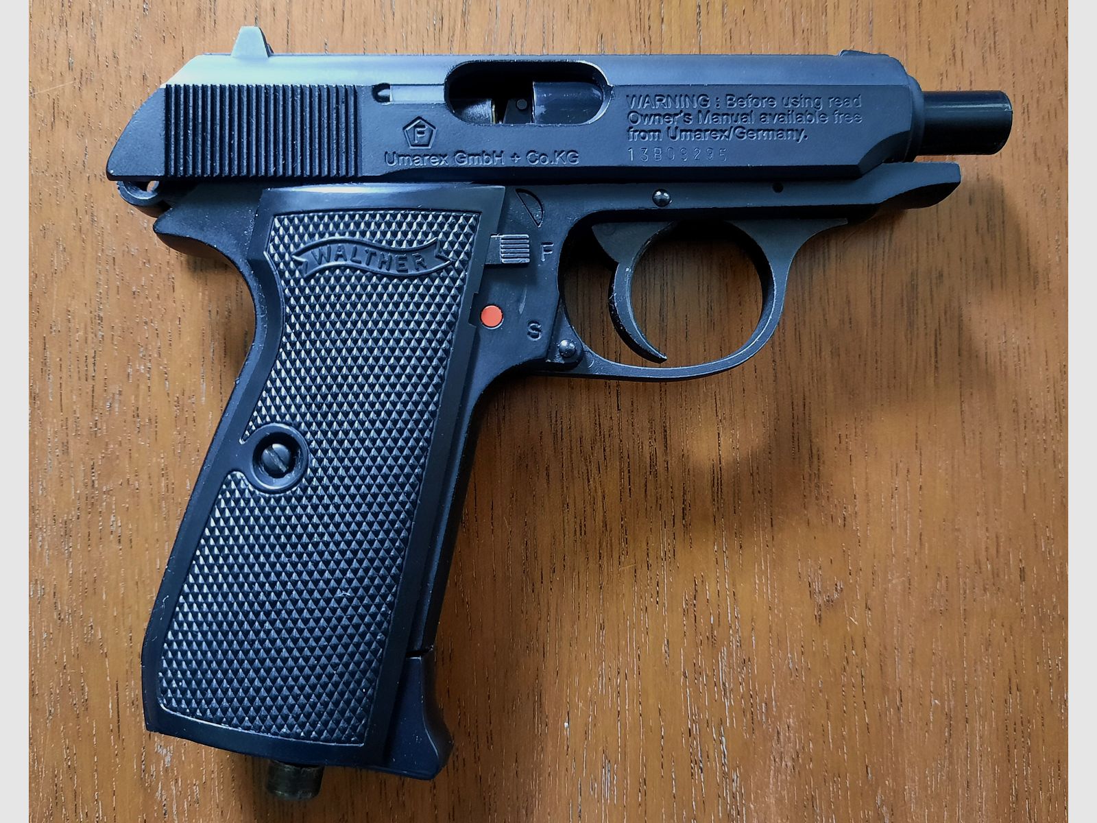 WALTHER  PPK/S   Co2  - BLOW BACK
