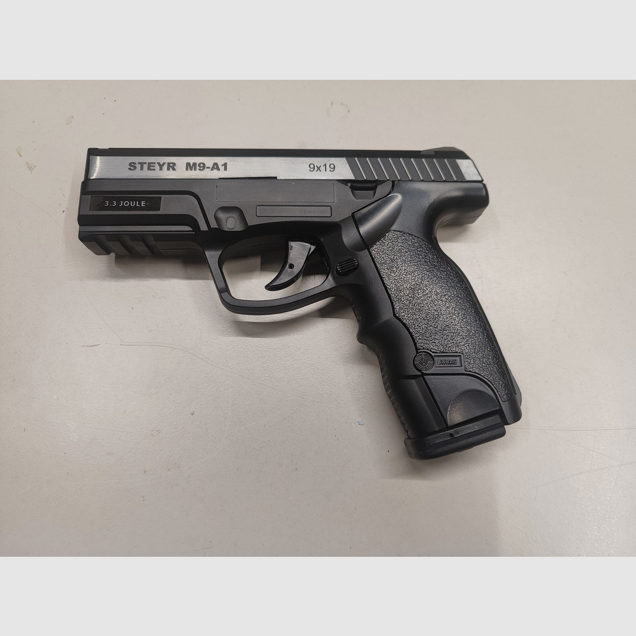Steyr M9-A1 CO2 4,5mm BB Pistole