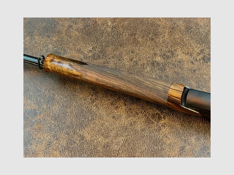 Browning Maral rechts