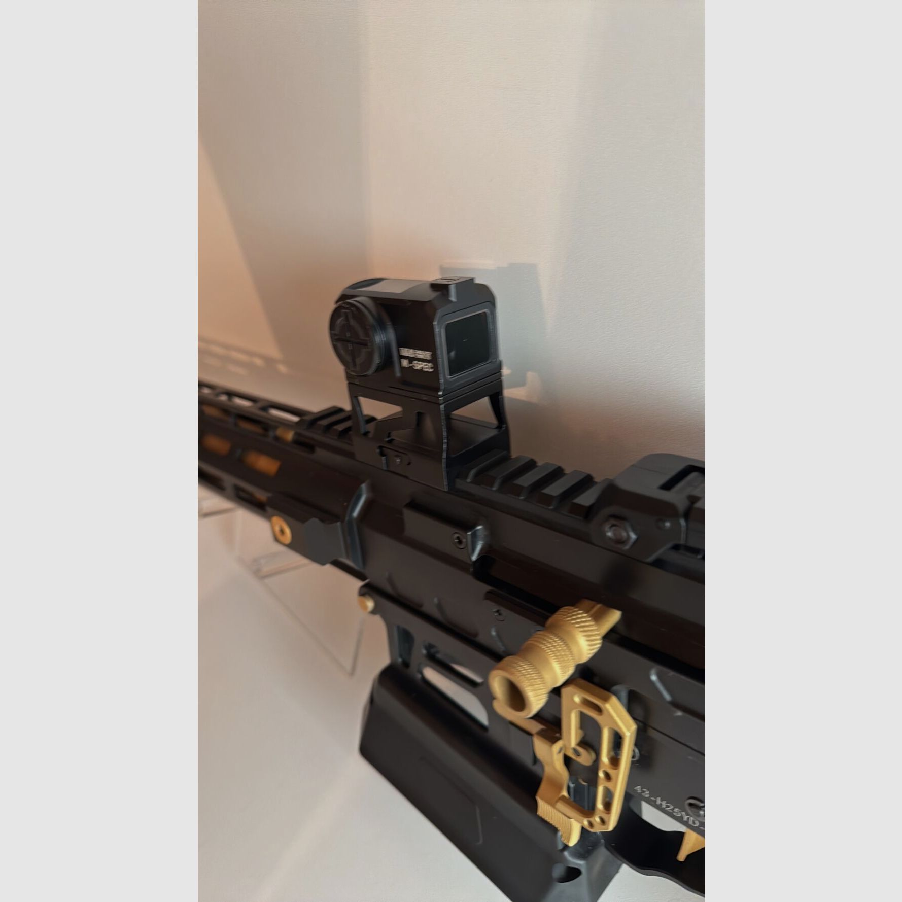 Huglu HUGLU SF GEWEER XR-8 PRO incl. Sight Mark Red Dot 12/76