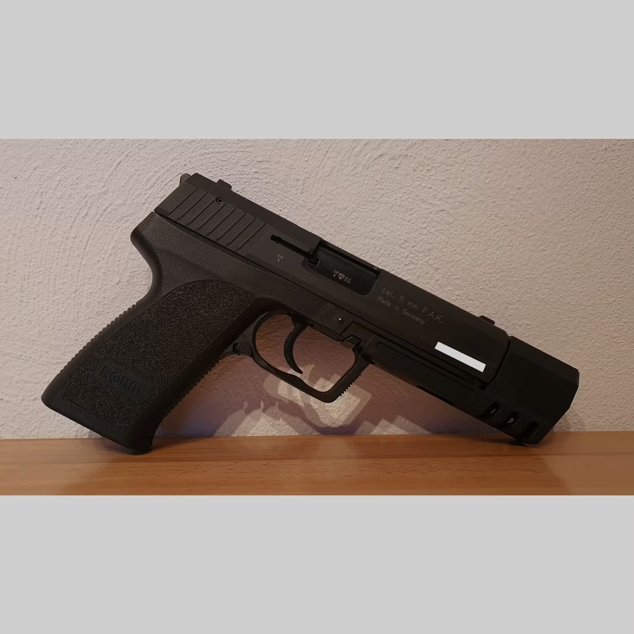 Röhm RG 96 Match, im Kaliber 9 mm P.A.K black