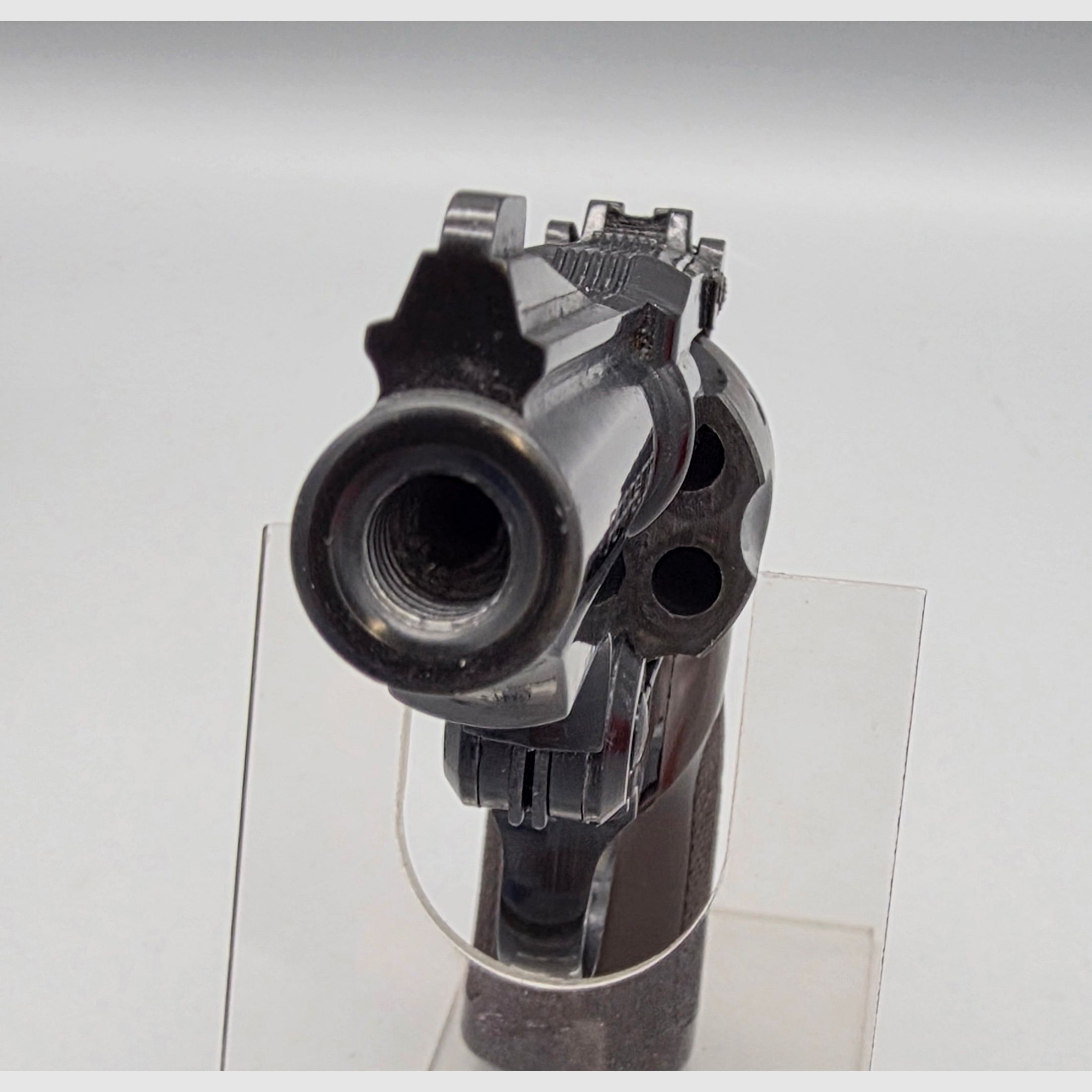 Mayer & Söhne SRS Kipplauf Revolver Perfecta Mod. G en cal. 6mm Flobert del año 1976