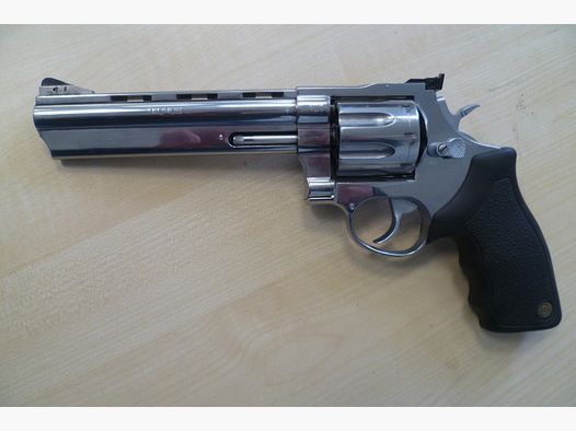 Revolver Taurus Model 608 .357 Magnum