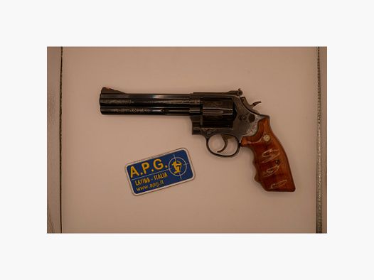 SMITH & WESSON MOD. 586 CAL. 357 MG