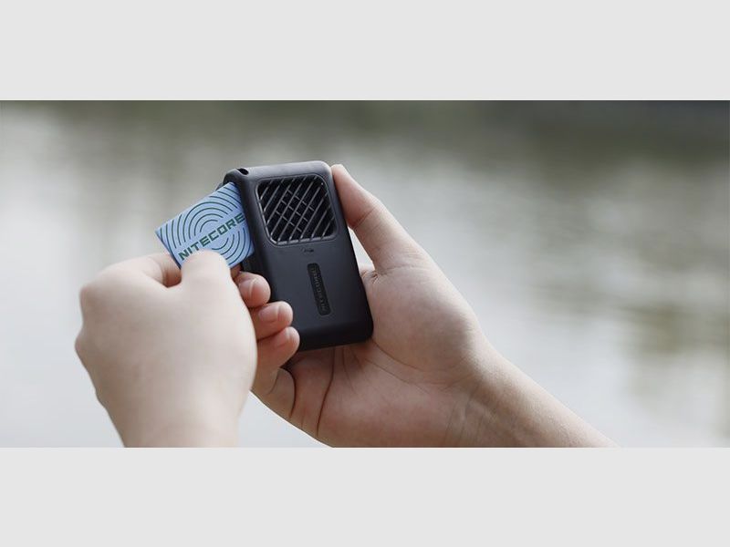 NITECORE Répulsif anti-moustique électrique EMR 6, image 2 sur 6