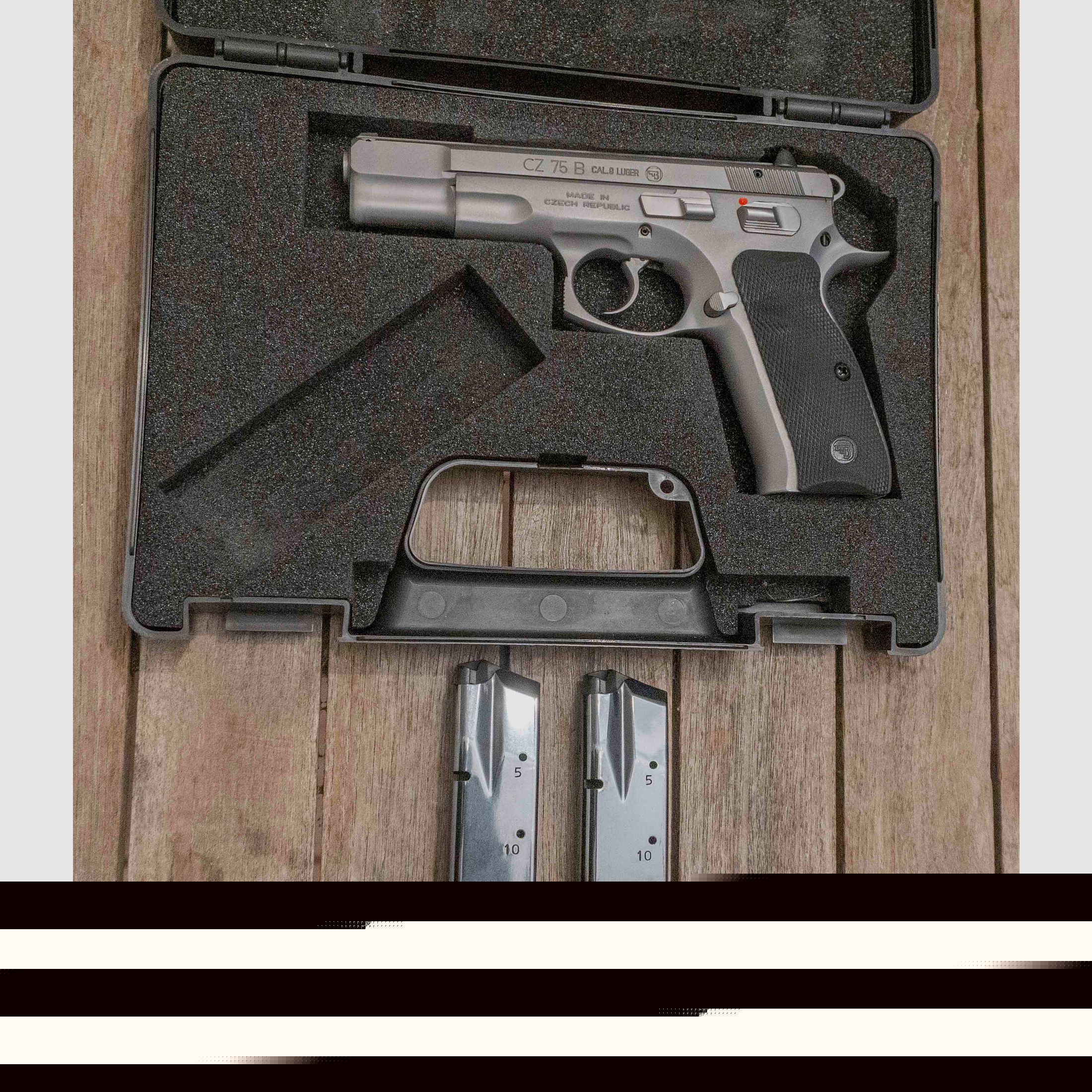 Pistool CZ 75B zilver kal. 9mm Para