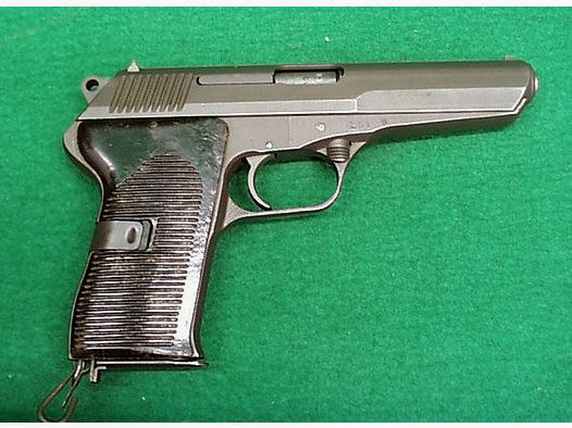 Ceska	 Pistole Mod. 52 (CZ 52)
