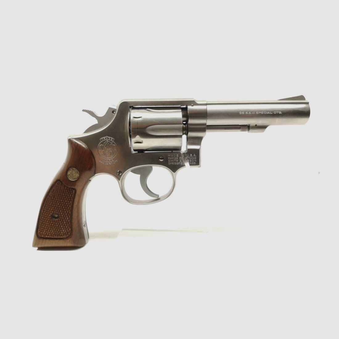 Smith & Wesson 64-3