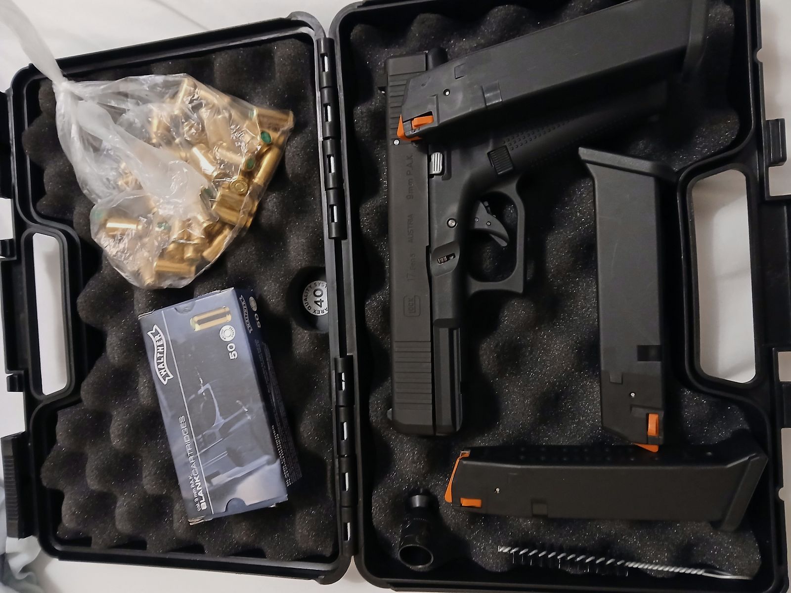 Glock 17 gen 5 3 Magazine 1 Packung munition und 30 Patronen 
