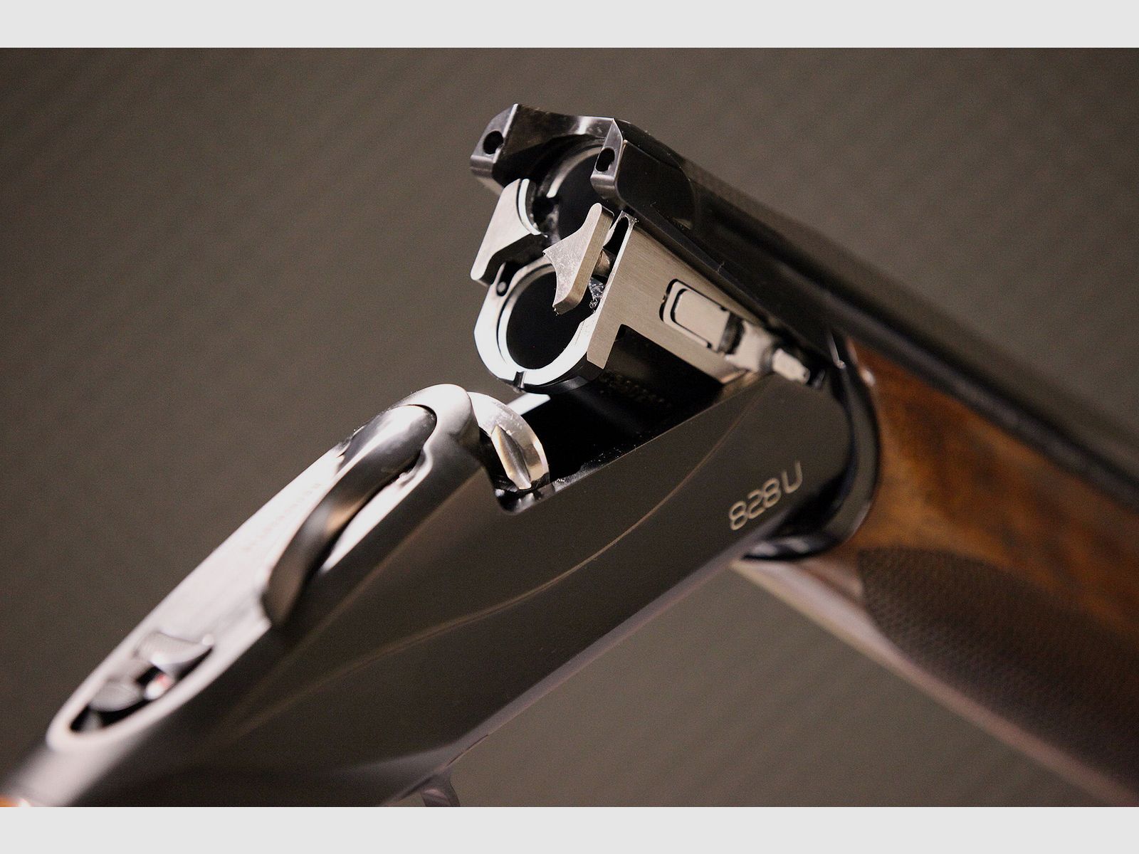 Benelli 828U, immagine 6 di 9