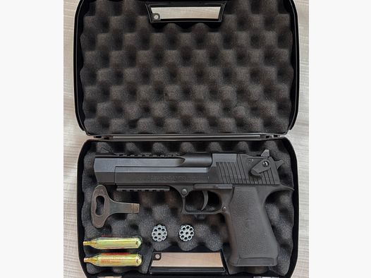 Magnum Research Inc. Desert Eagle (Umarex) 4.5mm Diabolo -- RARITY --
