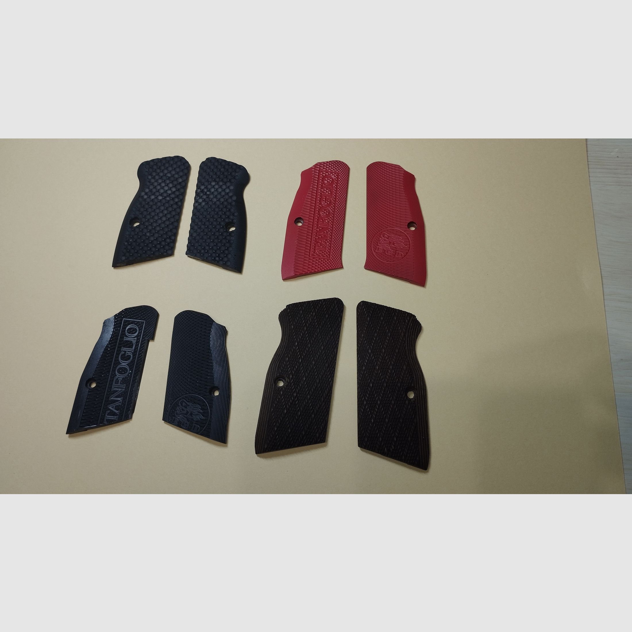 Grip panels Tanfoglio Gold Match Small Frame short