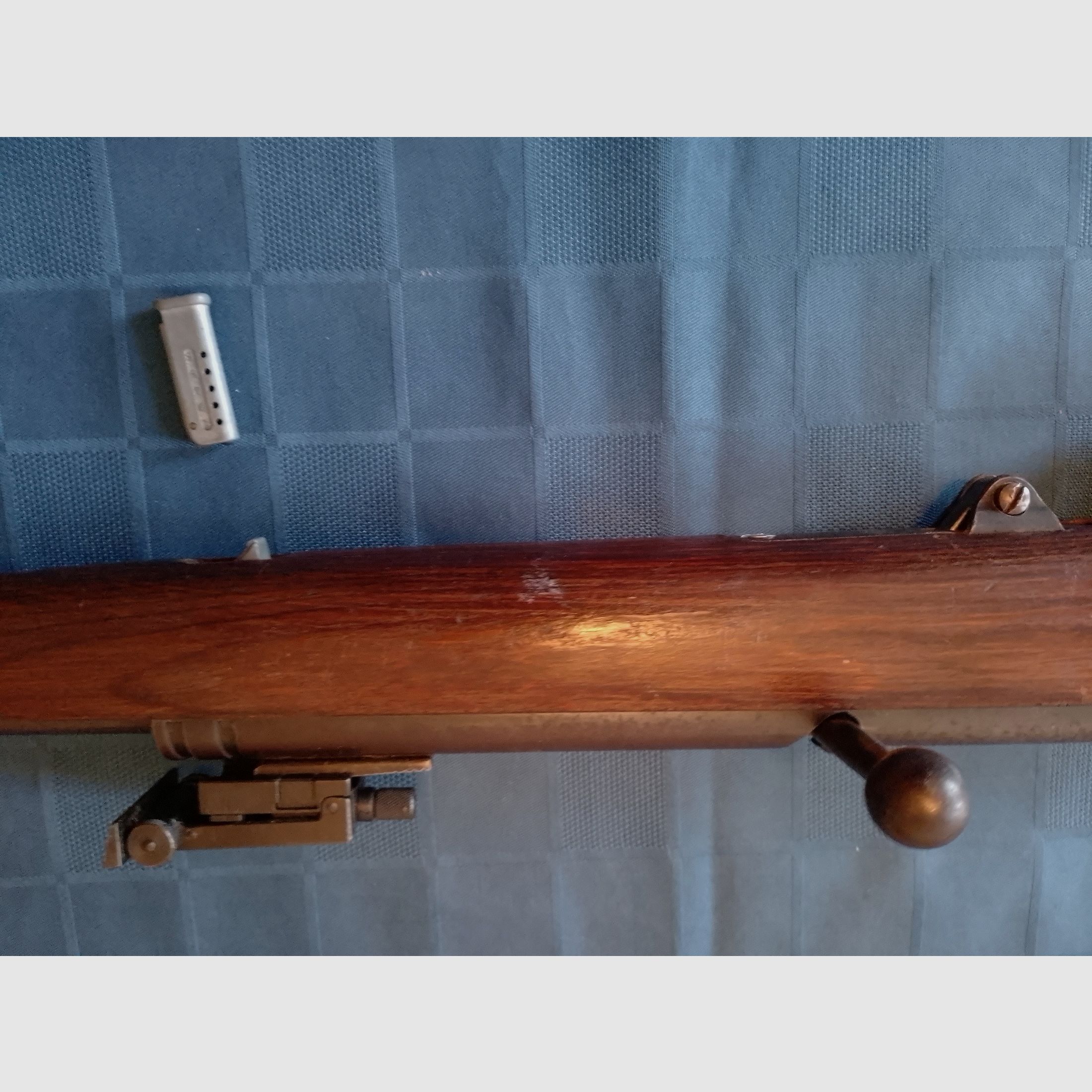 Luftgewehre 1x Haenel Sport Model 49a Cal. 4,4 und 1x  Umarex Podium CO2 Rifle Cal. 4,5