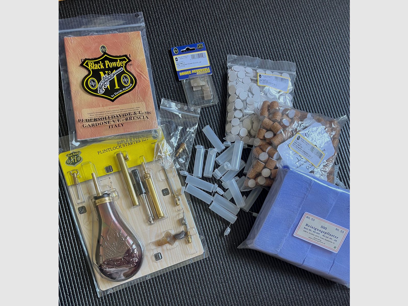 Pedersoli Howdah neu mit Schaft und Zubehör 
