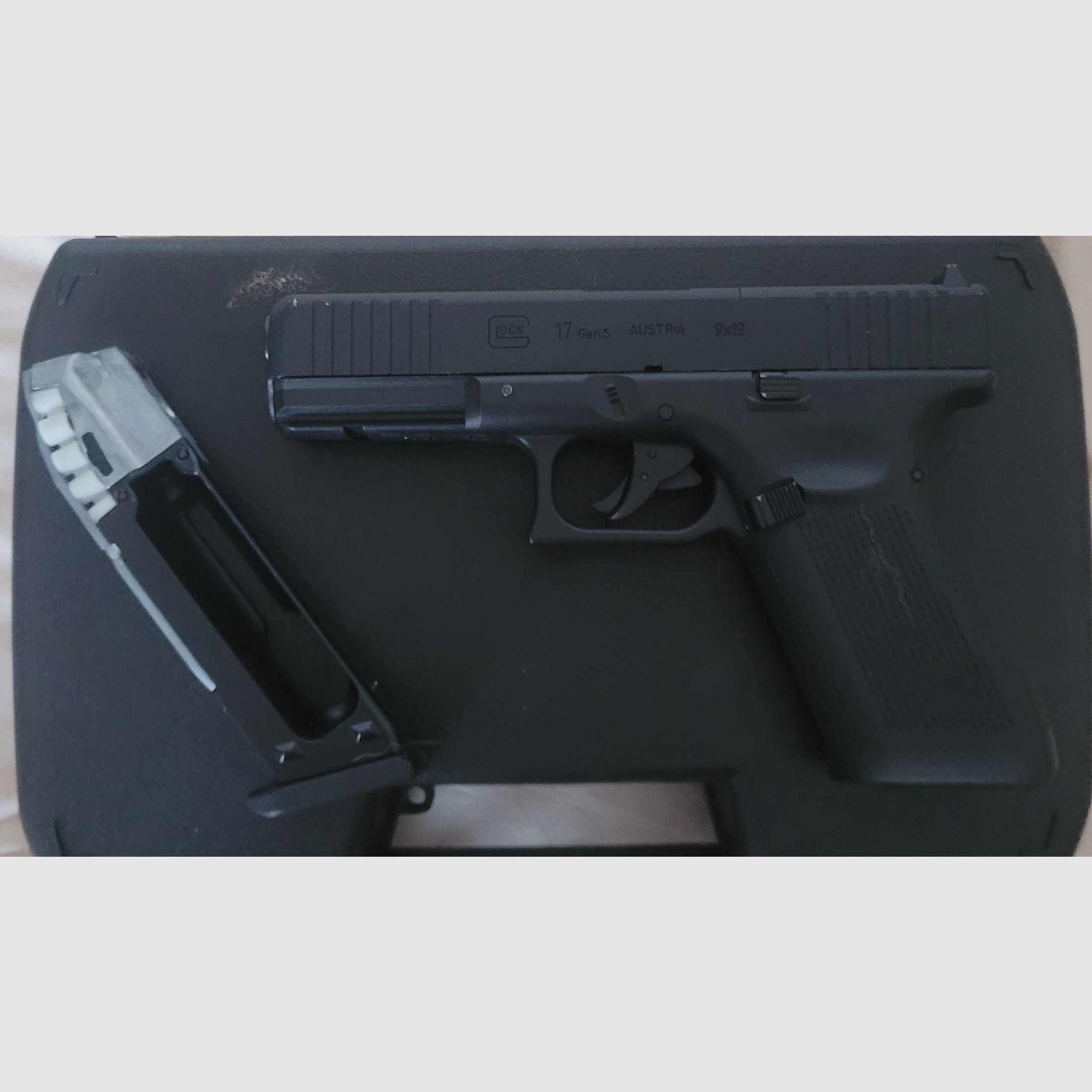 Glock 17 Gen. 5 MOS Co2 4.5mm Diabolo