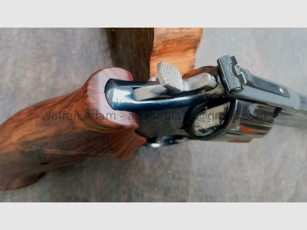 Smith & Wesson Model: 29 Classic M 29 Classic