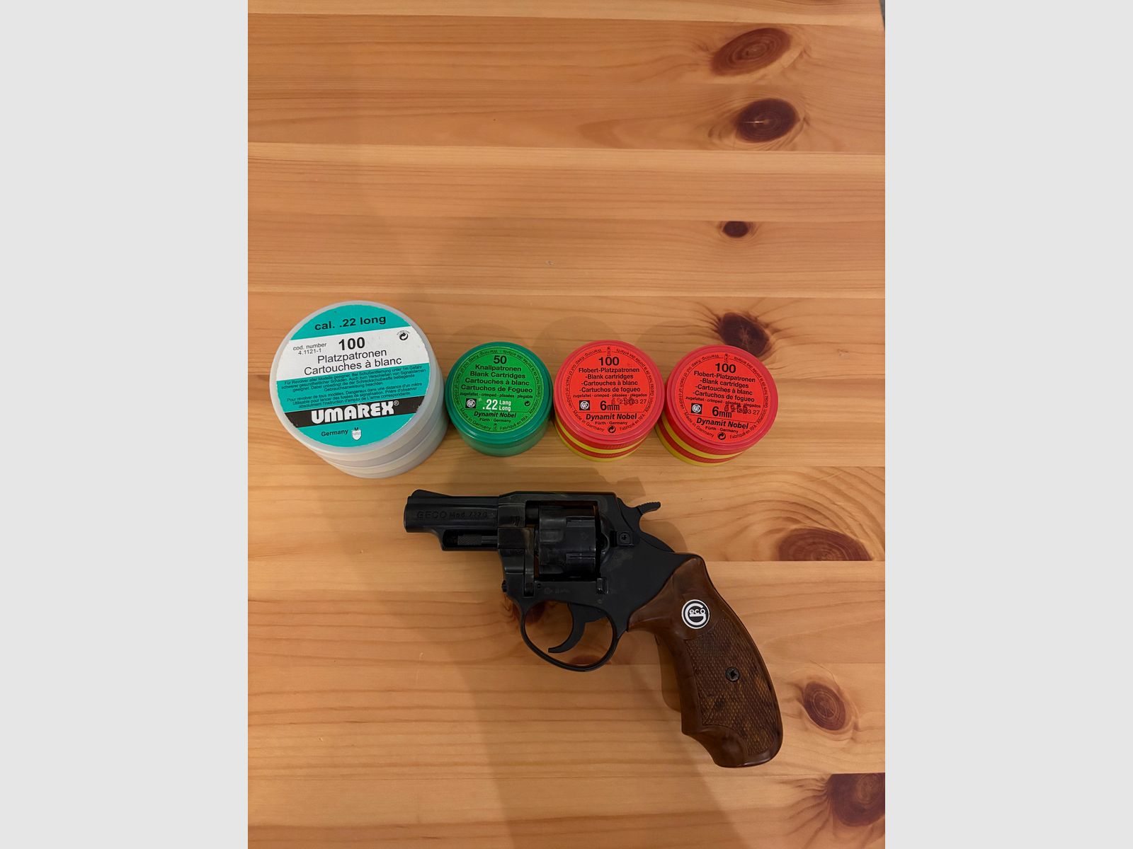 Geco 722G revolver de fogueo .22, imagen 1 de 3