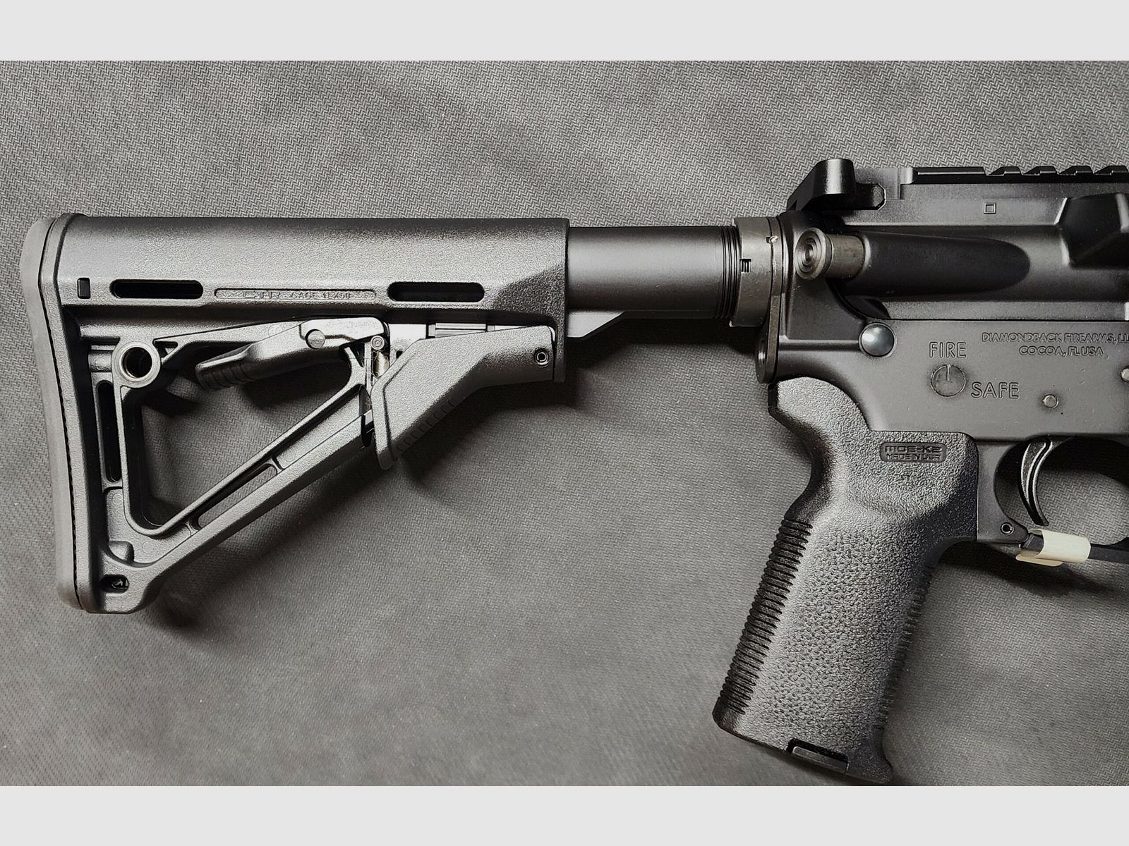DIAMONDBACK DB15 SBR Schwarz M-LOK 11,5" Kal.223 rem (auf Lager), Bild 10 von 10