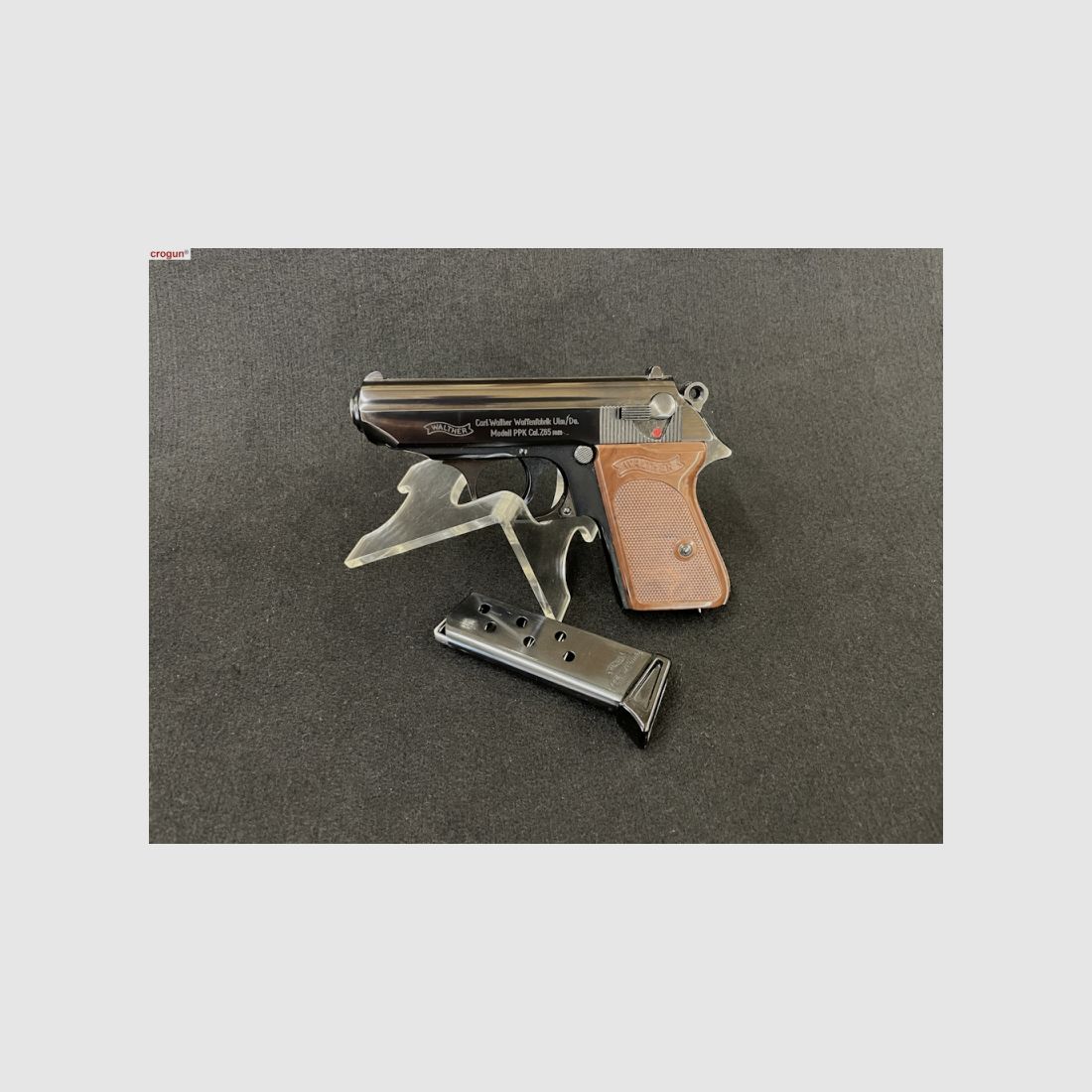 Halbautomatische Pistole Walther PPK