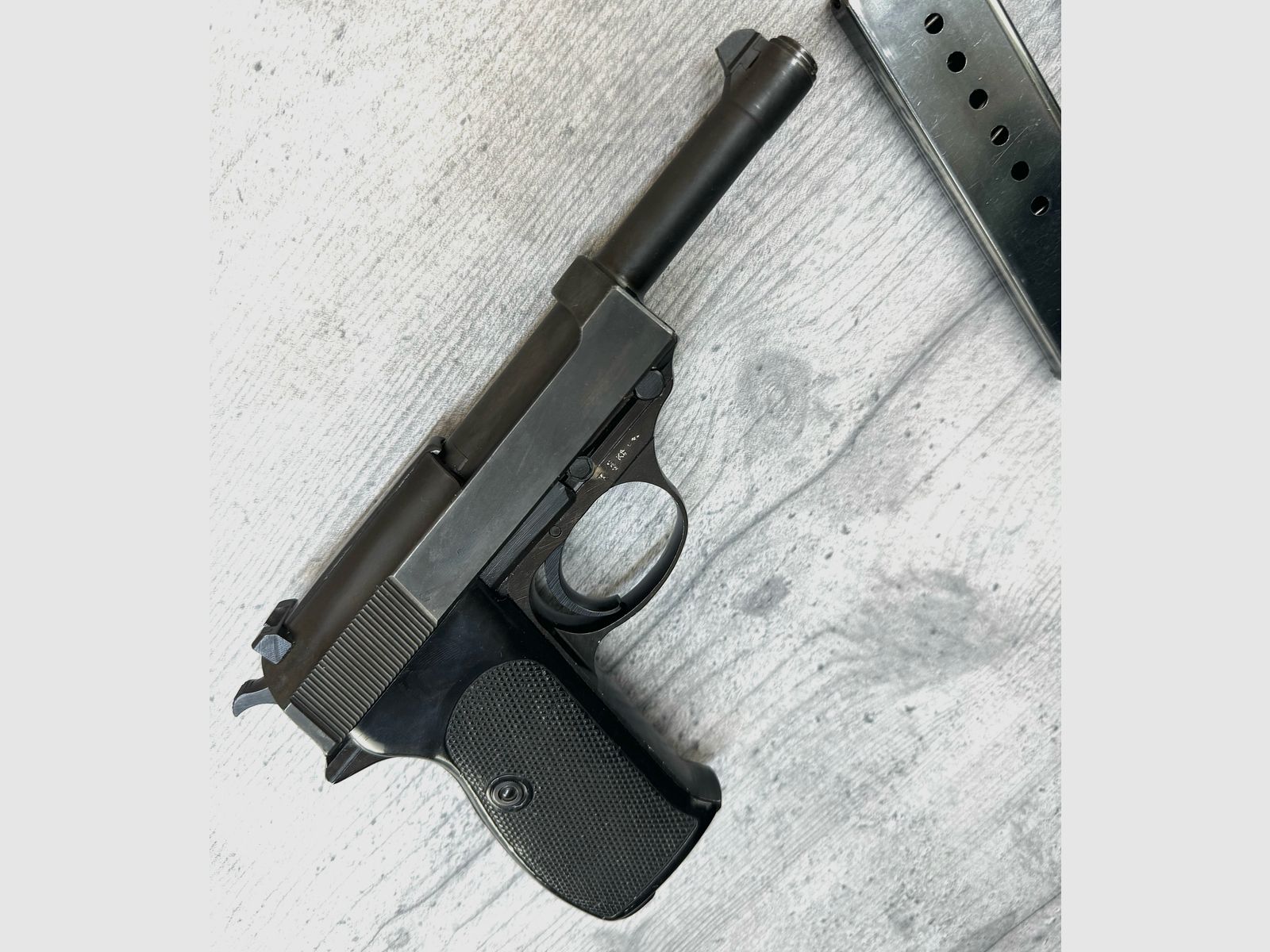 Carl Walther Waffenfabrik Ulm P38, 2x Magazine, Kal.: 9mm Luger