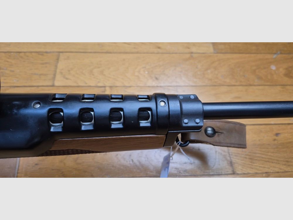 Très belle petite carabine RUGER MINI 14 Ranch Rifle – Cal. 222 Rem. – Lunette Laurell 3-9×32 – Très beau bronzage à 99 % – Très beau bois – Mécanique impeccable – Très beau canon – Superbe occasion 100% pur plaisir – Livrée avec bretelle et trois chargeurs ! – TBE++, image 22 sur 34