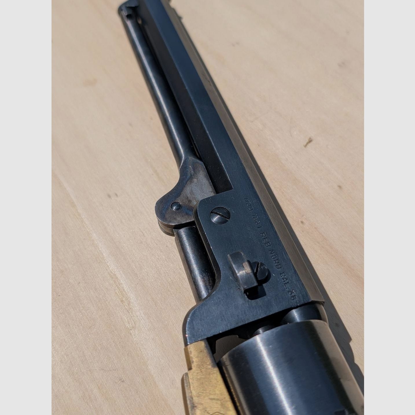 Hege Uberti, Armee 1861, Perkussionsrevolver, Kal.36