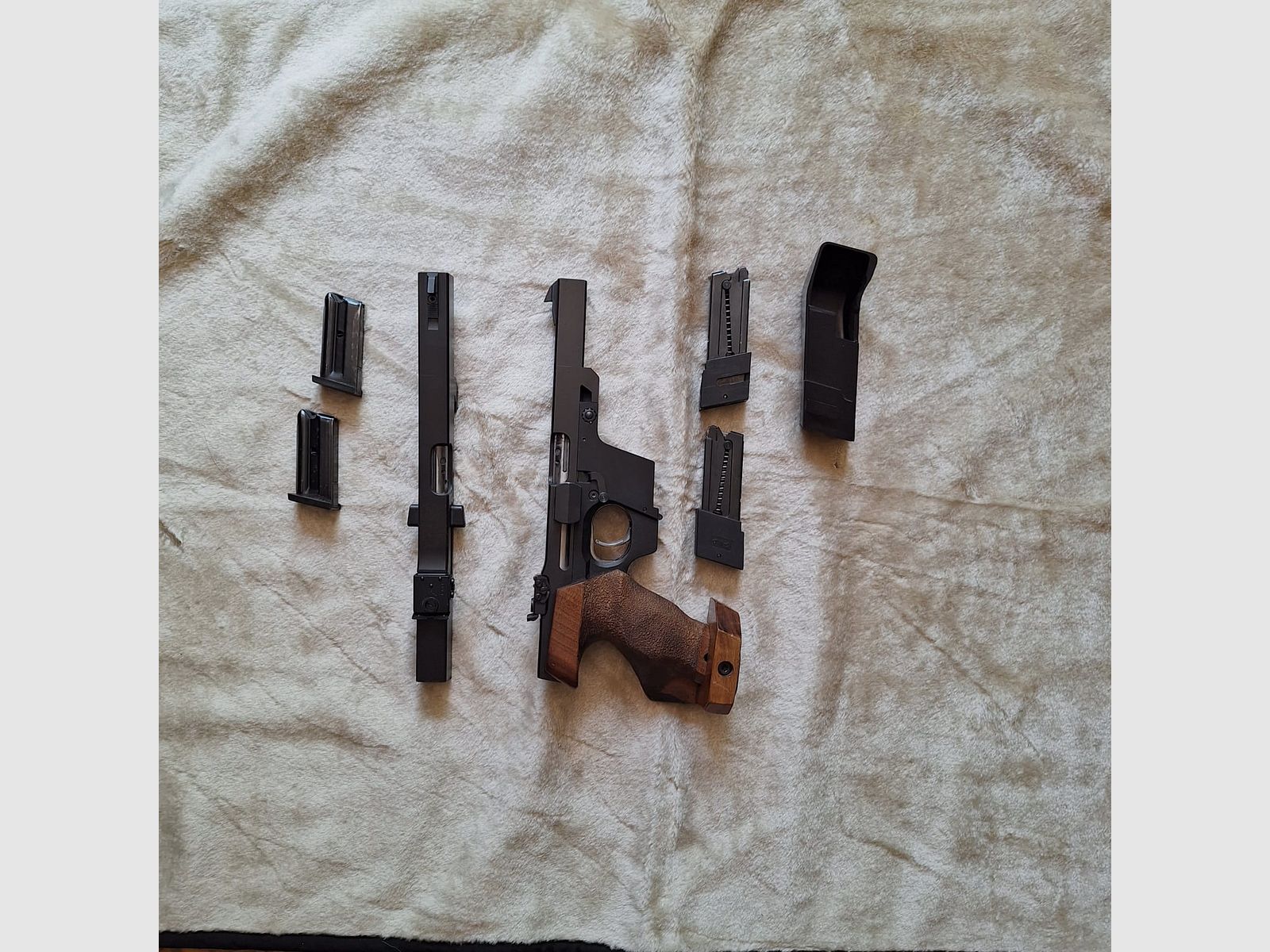 Sportpistole .22 lfb Walther GSP mit .32 Wechselsystem