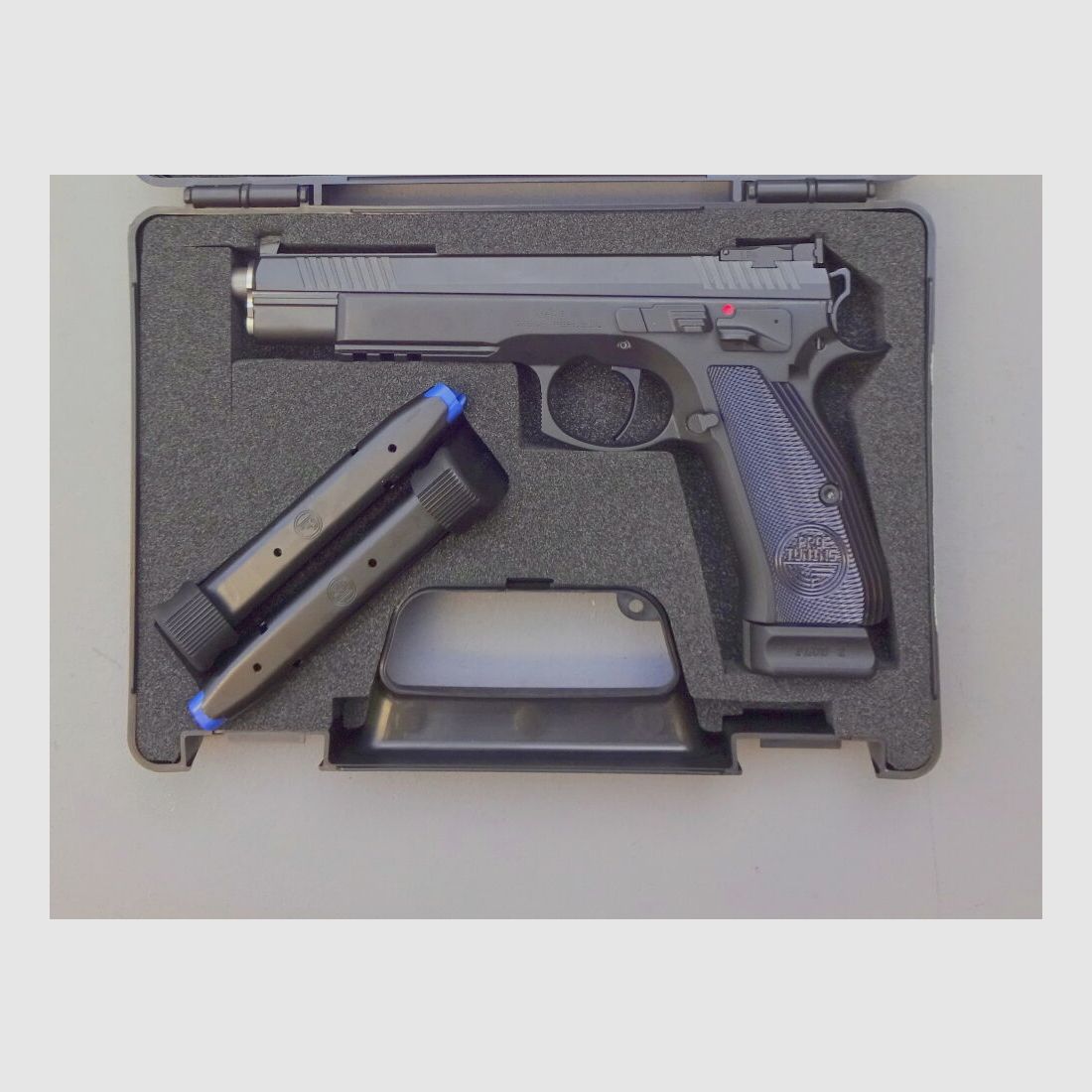 CZ TAIPAN CZ 75 TAIPAN Pro Tuning uitvoering 6"