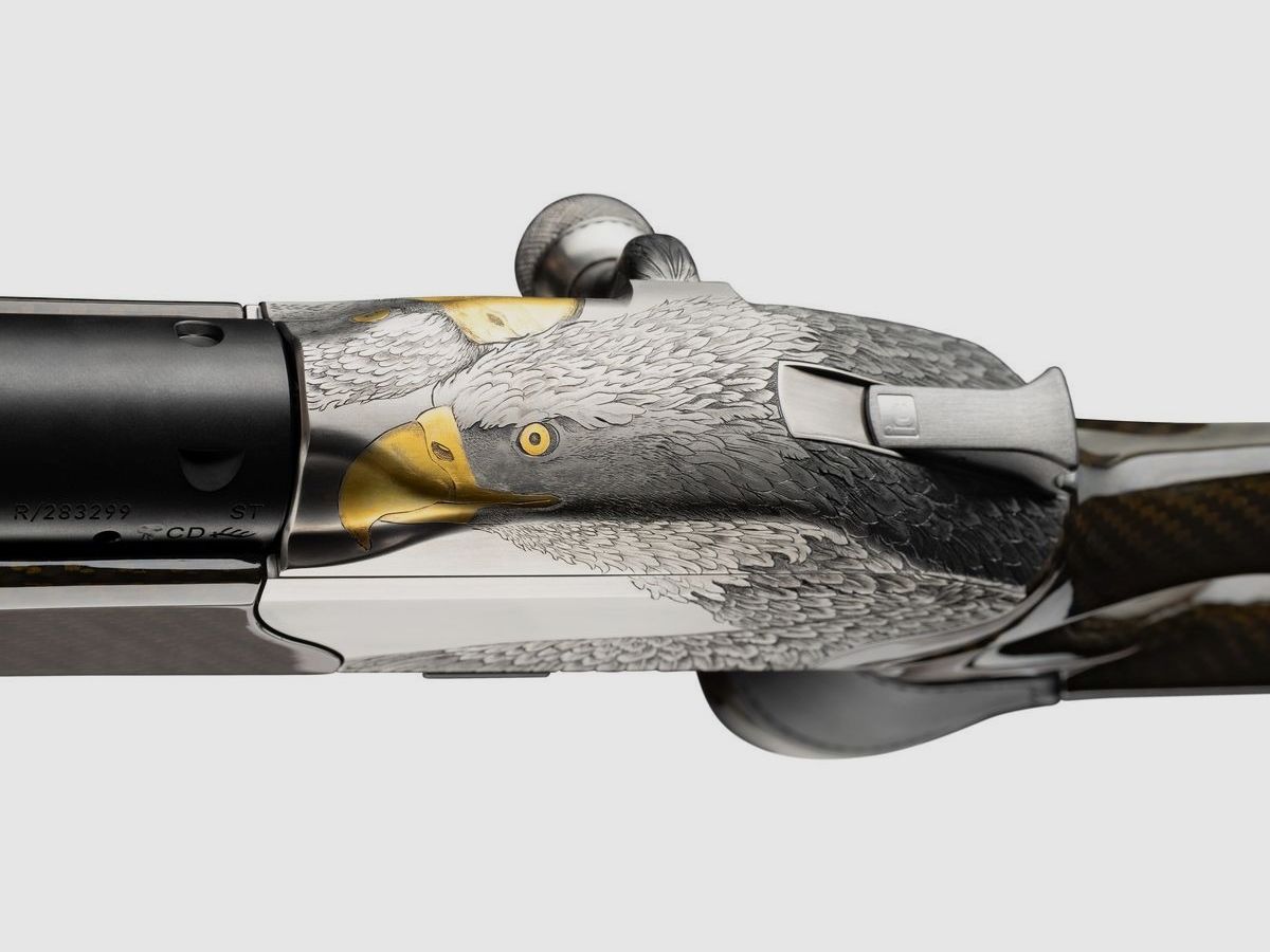 R8 Ultimate Carbon Leather Custom  “The Golden Eagle”  ein Original aus dem Blaser Custom Shop .30-06