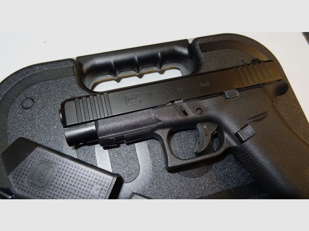 Glock pistol Glock 48 R/FS Slimline in caliber 9mm Para (9x19)