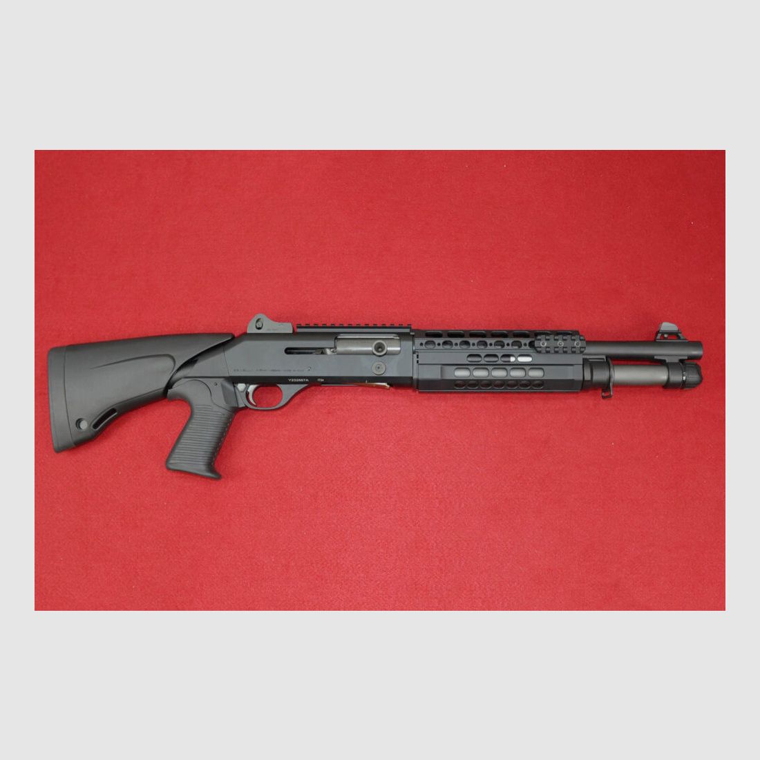 Benelli M4 Super 90 T Pro Noir, image 4 sur 5