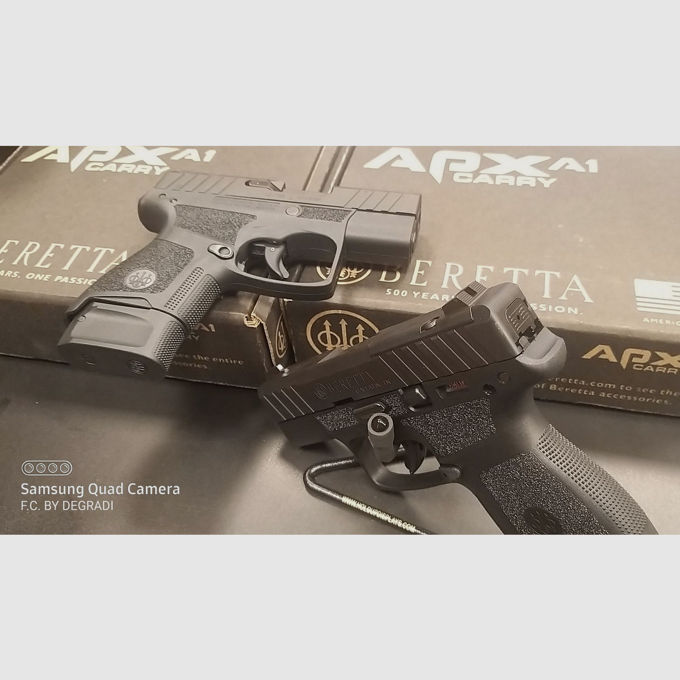 BERETTA APX A1 CARRY KALIBER 9X19 SPECJALNA PROMOCJA DLA SŁUŻB PORZĄDKOWYCH, zdjęcie 2 z 4