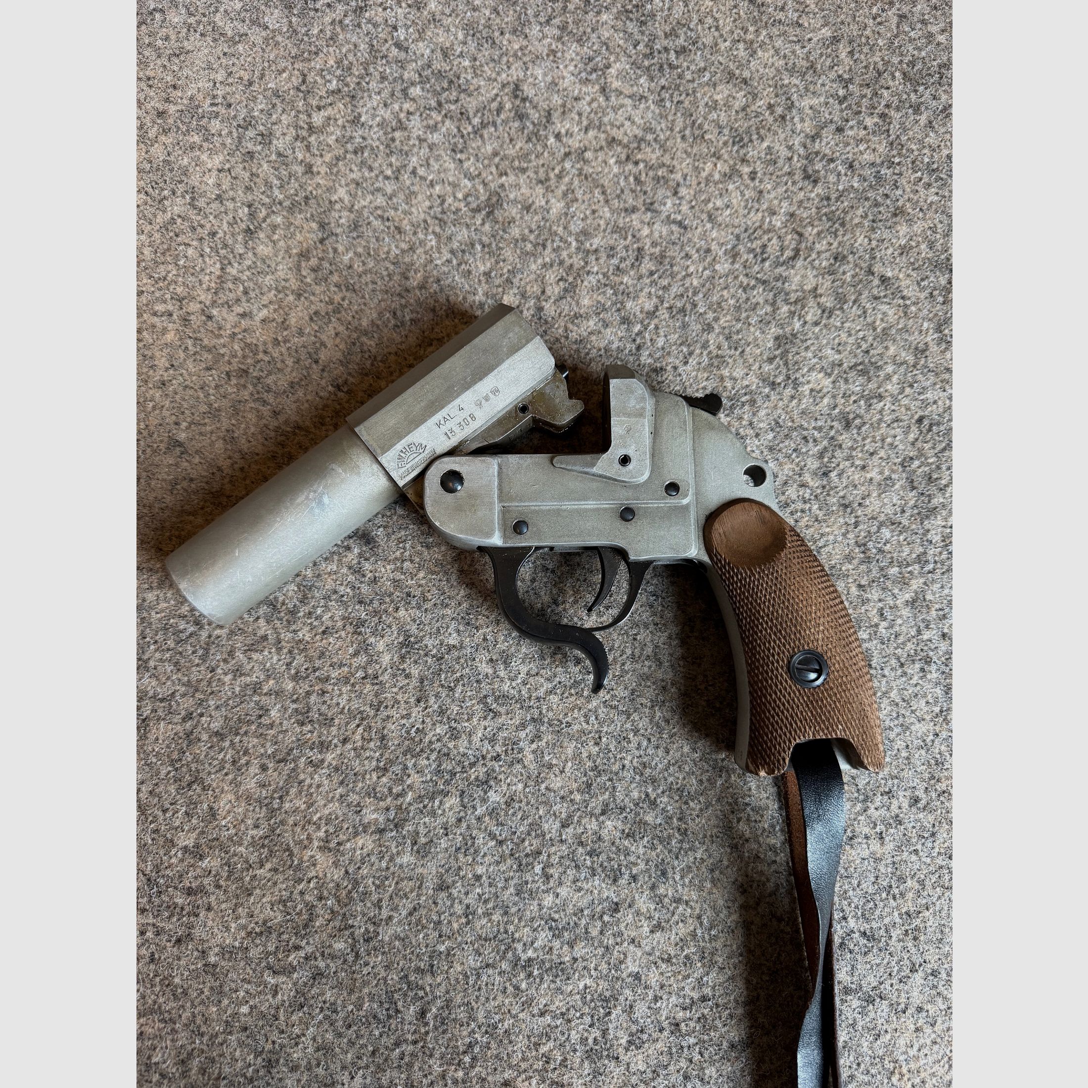 F. W. Heym - Signalpistole (Kaliber 4)